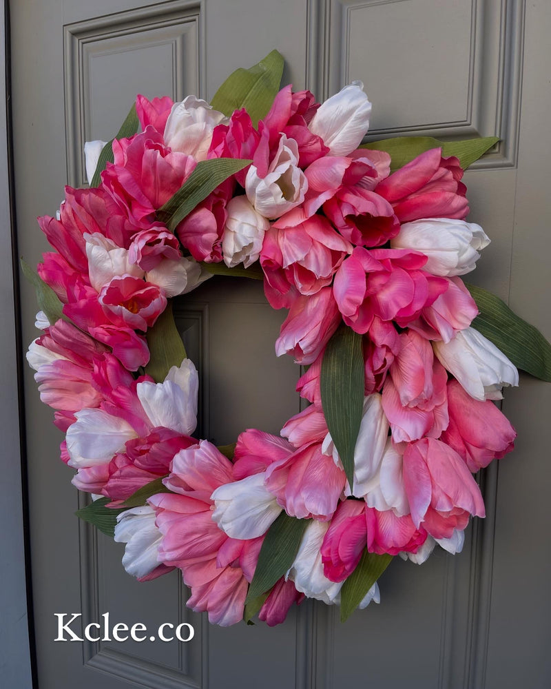 Full Tri-colored Tulip Wreath (Made to Order)