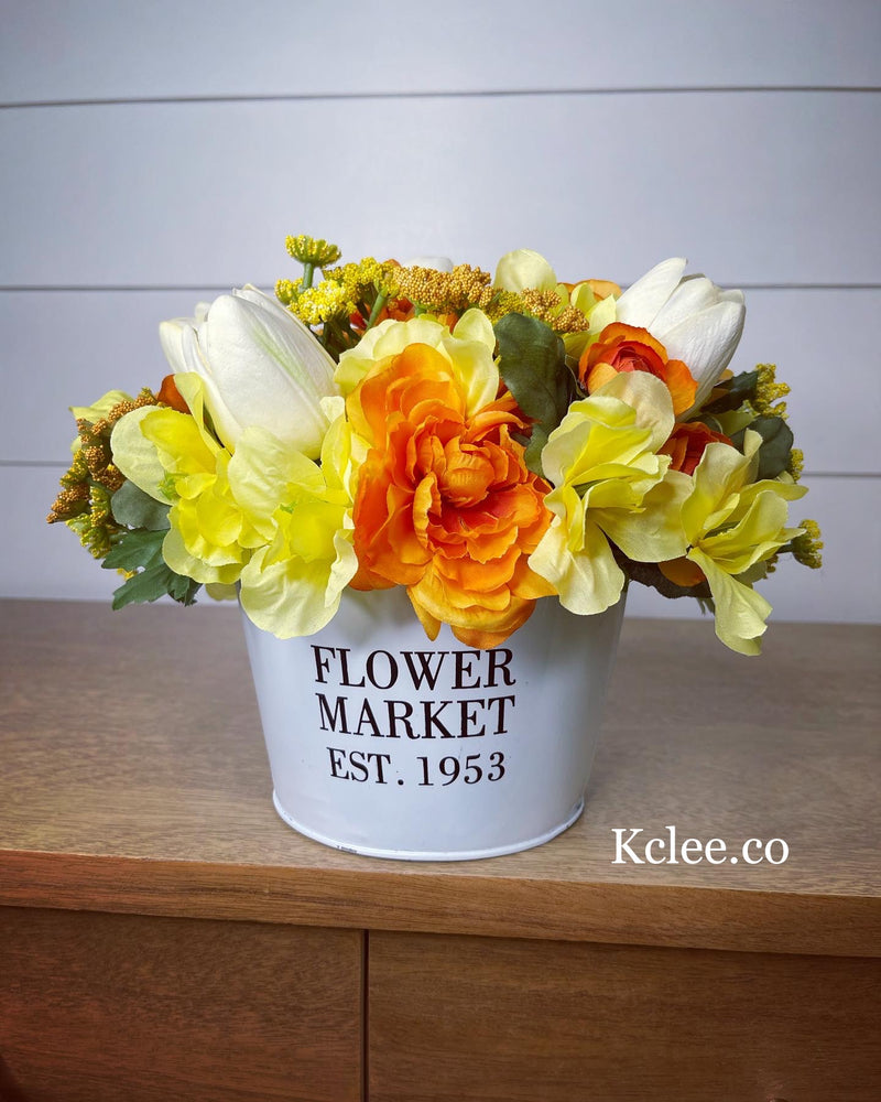 Flower Market Floral Centerpiece (Ready to Ship)